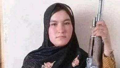 Photo of Teenage Afghan girl wins praise online after shooting dead Taliban gunmen who killed her parents