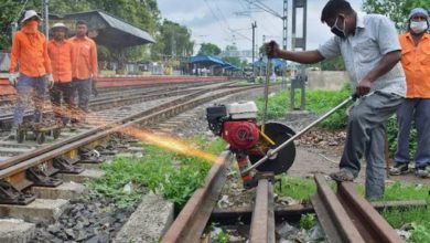 Photo of Indian Railways generates OVER 5.5 LAKH man-days of work under Garib Kalyan Rozgar Abhiyaan